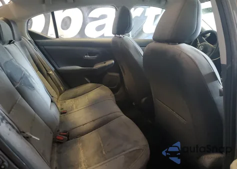 2021 Nissan Sentra Sr z USA, uszkodzony, nr VIN 3N1AB8DV3MY283351